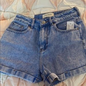 PAC Sun Mom Short